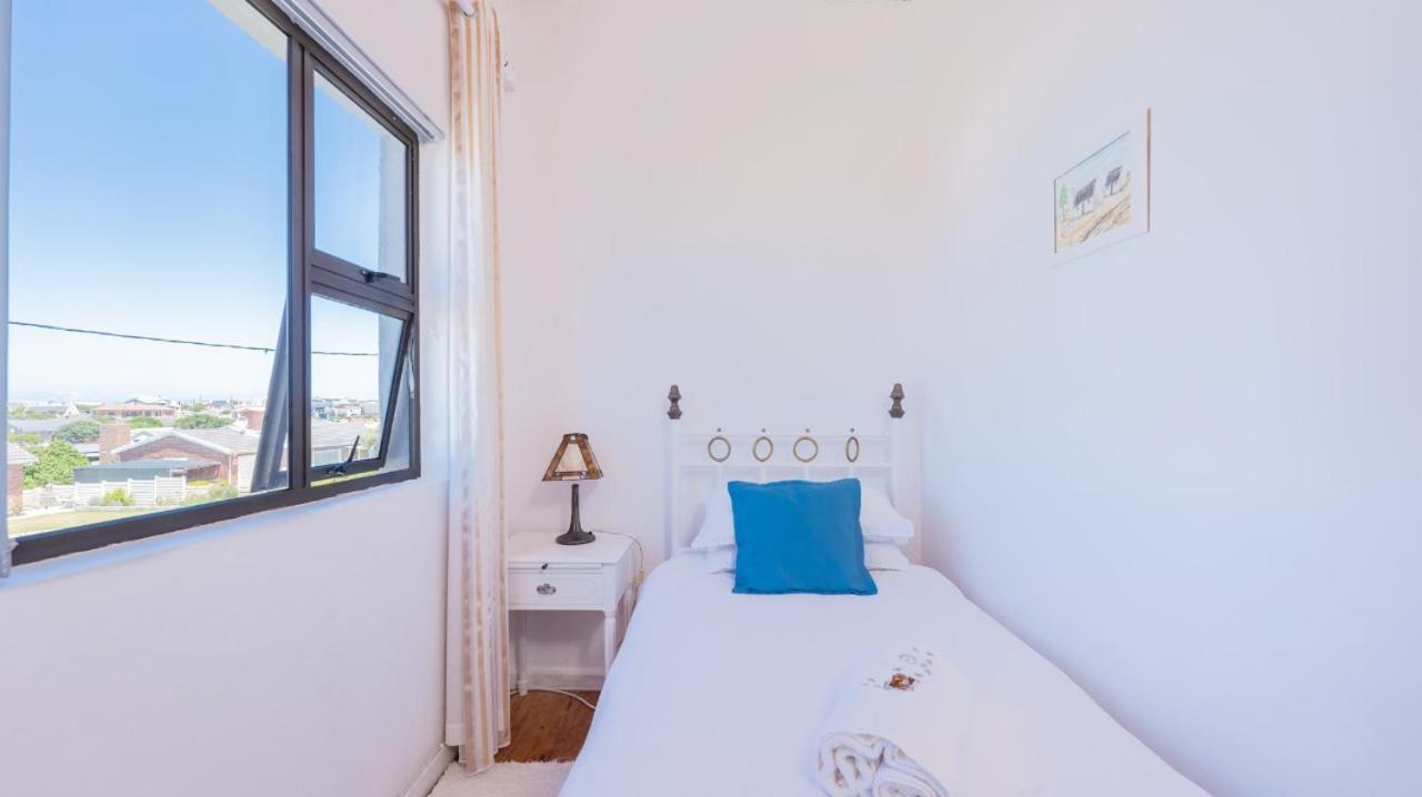 Suikerbekkie Struisbaai Exterior foto